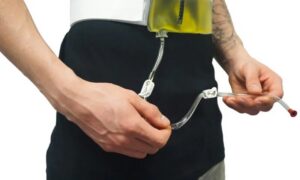 A person using the Quick Fix Pro Belt Kit